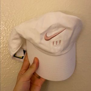 Nike women’s cap